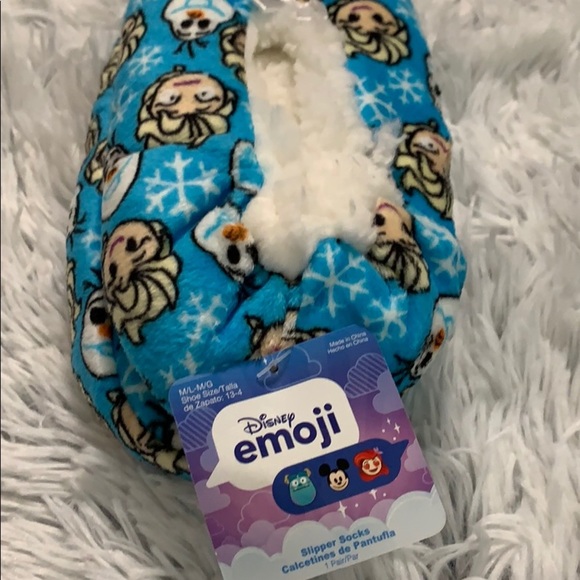 Disney Emoji slippers - Picture 4 of 4